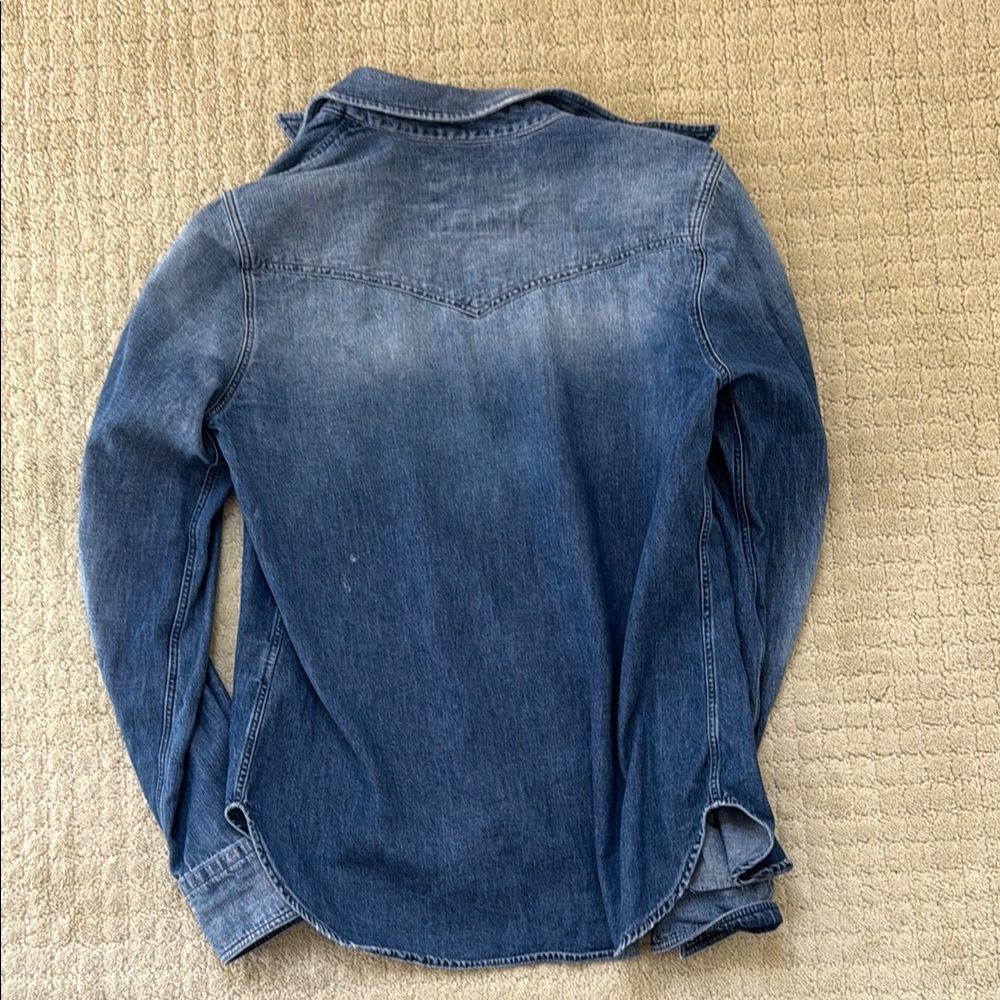 Classic Blue Denim Shirt with Pockets cowboy distressed - Picture 4 of 8